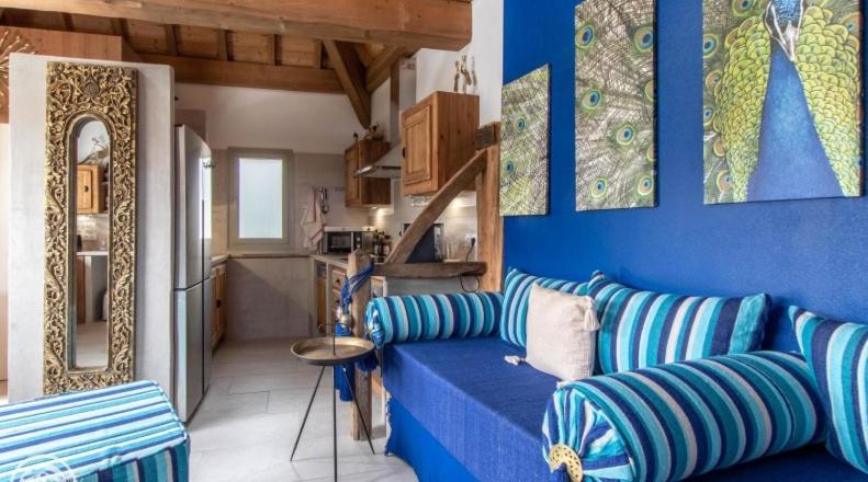 Posezení v ubytování Le Paon Bleu Annecy Poisy