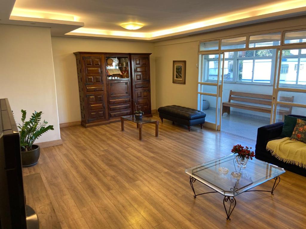  Apartamento 3 quartos super espaçoso