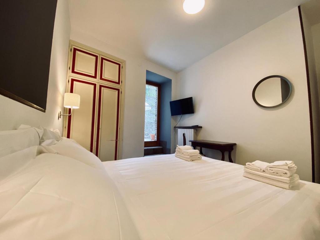 Hotel La Fortezza - Resim 20