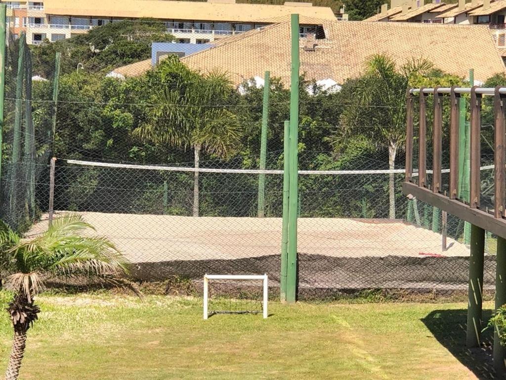  DE FRENTE PARA O MAR EM CONDOMÍNIO DE LUXO