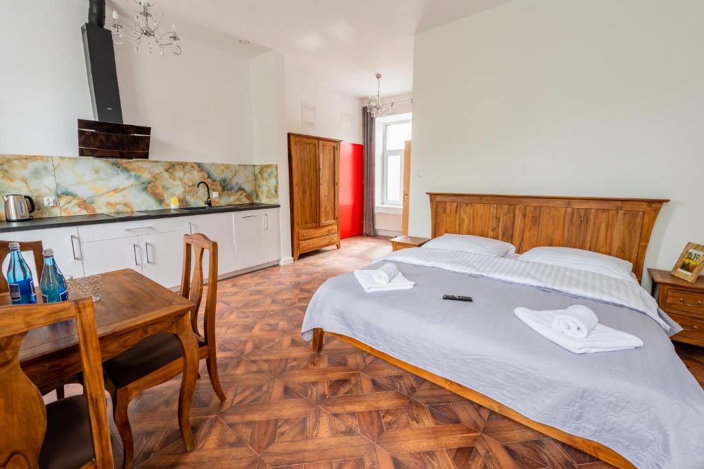 Kamienica Zamenhofa - Apartamenty na wynajem - 8