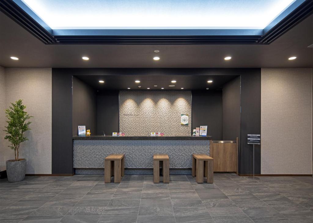 Vstupní hala nebo recepce v ubytování Hotel Route-Inn Hamada Ekimae