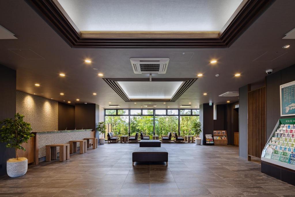 Posezení v ubytování Hotel Route-Inn Kashiwa Minami -Kokudo 16Gouzoi-