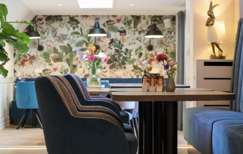 Hotel Asterisk, a family run hotel - Resim 5