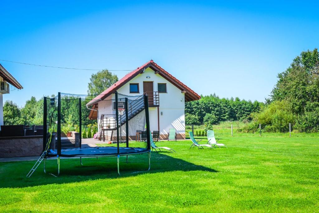 Vonkajšia záhrada v ubytovaní Willa Boconek - Zator Przeciszów