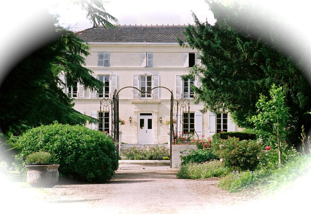Zahrada ubytování Chateau De Mesnac