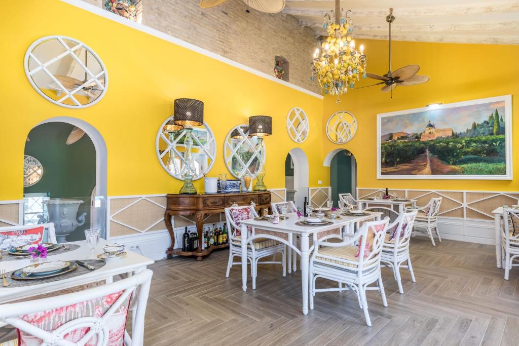 Photo from Maison San Alfredo B&B in El Puig, Valencia Community, Spain