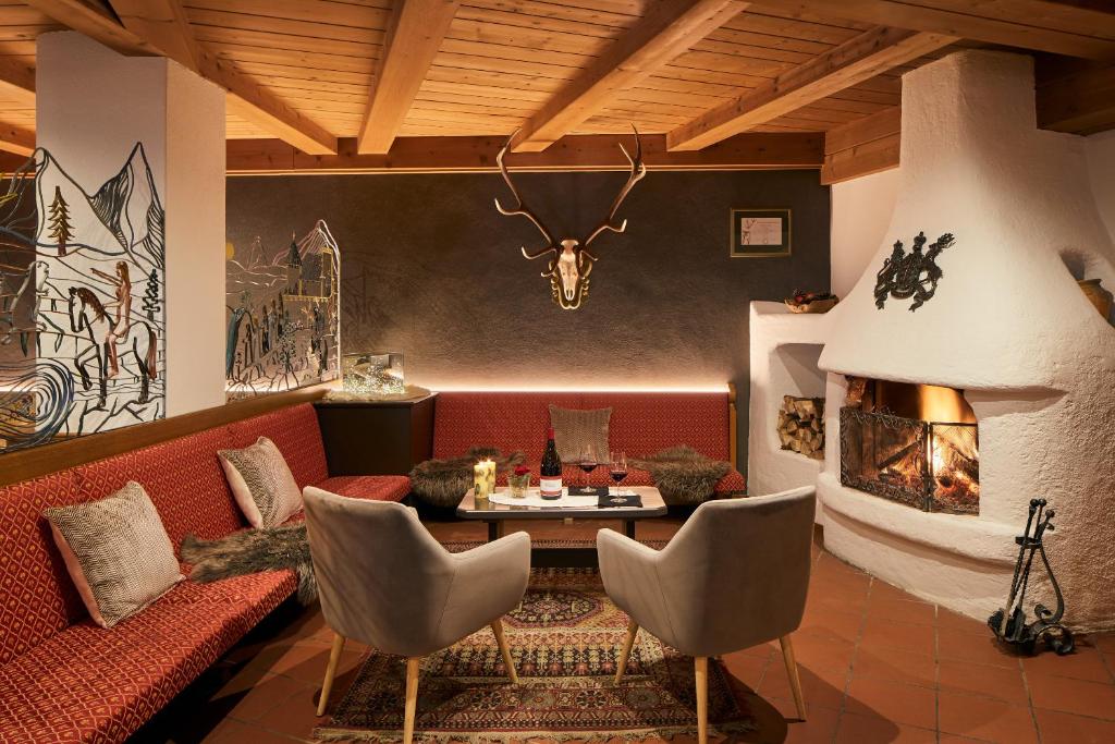 Posezení v ubytování Dolomites Wellness Hotel Savoy