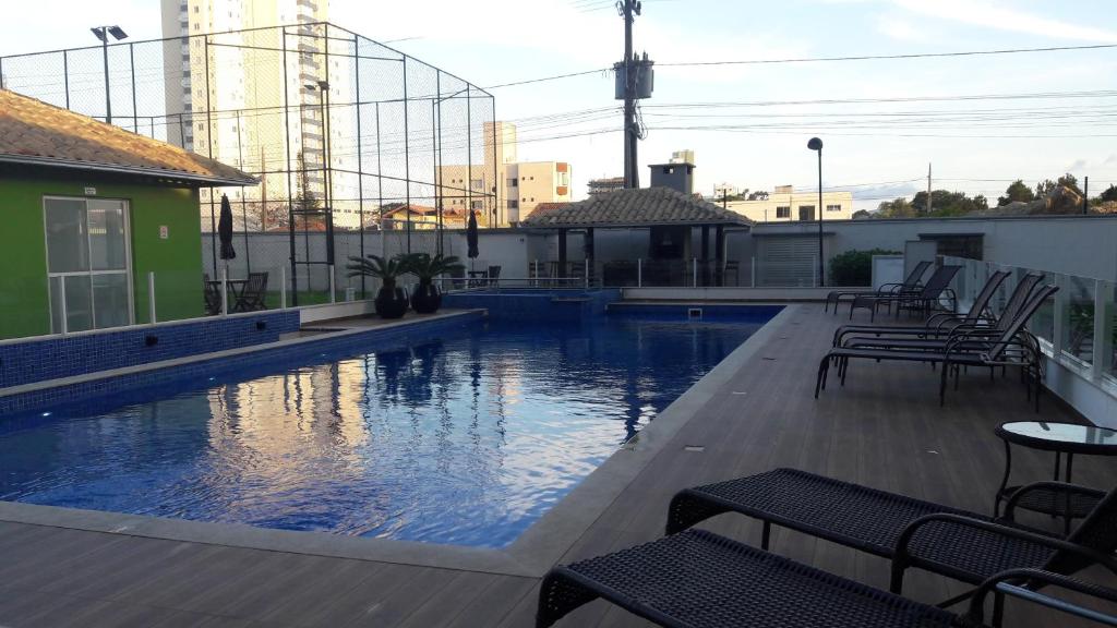  Apto Piçarras com piscina