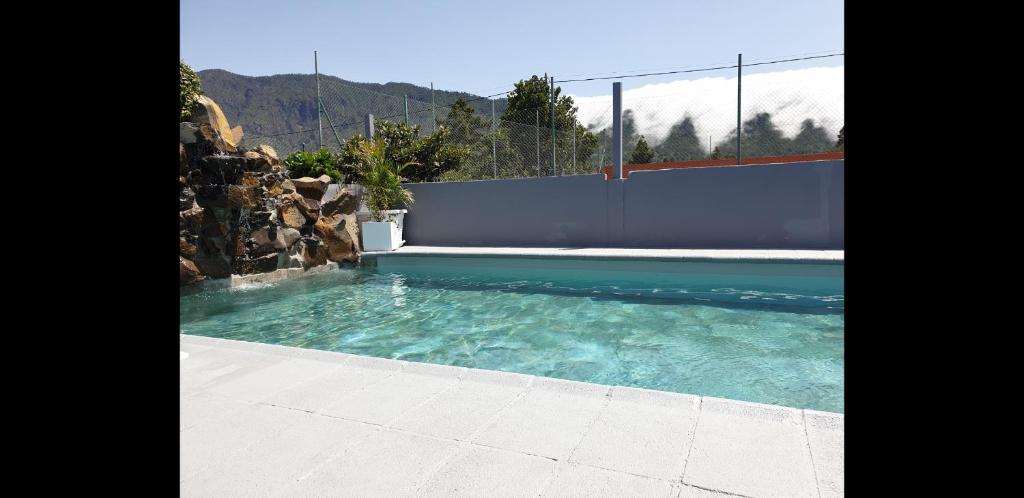 Bazén v ubytování Vivienda Casa Abuela nebo v jeho okolí
