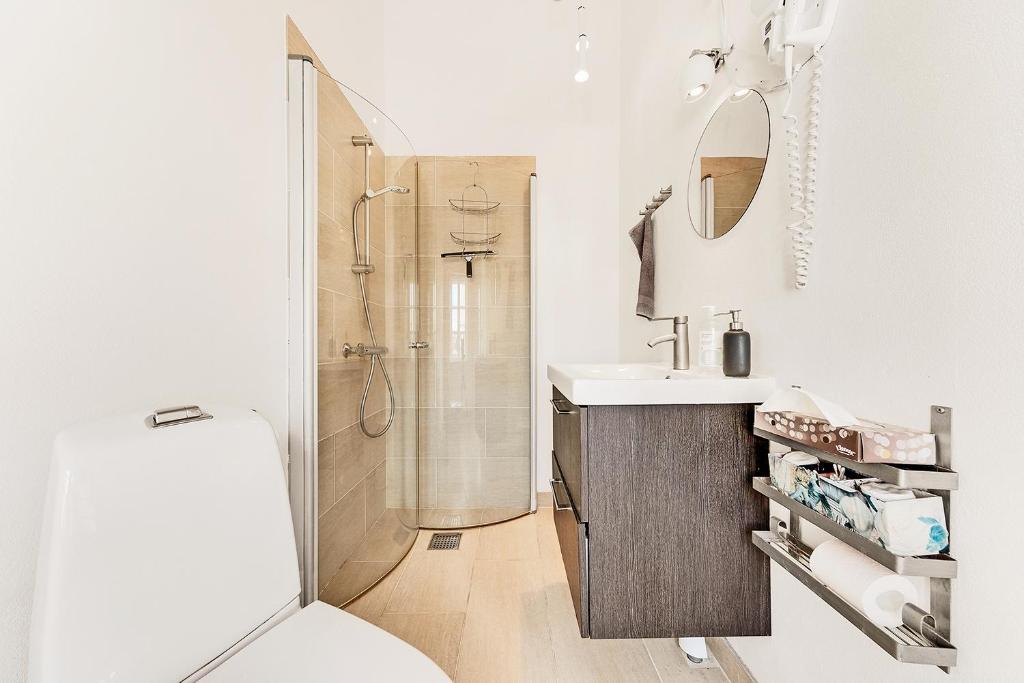 Kuchyň nebo kuchyňský kout v ubytování Åløkke BnB