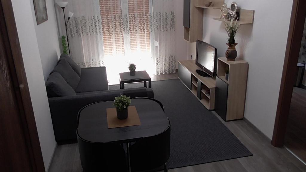 Ellada Apartment - 6