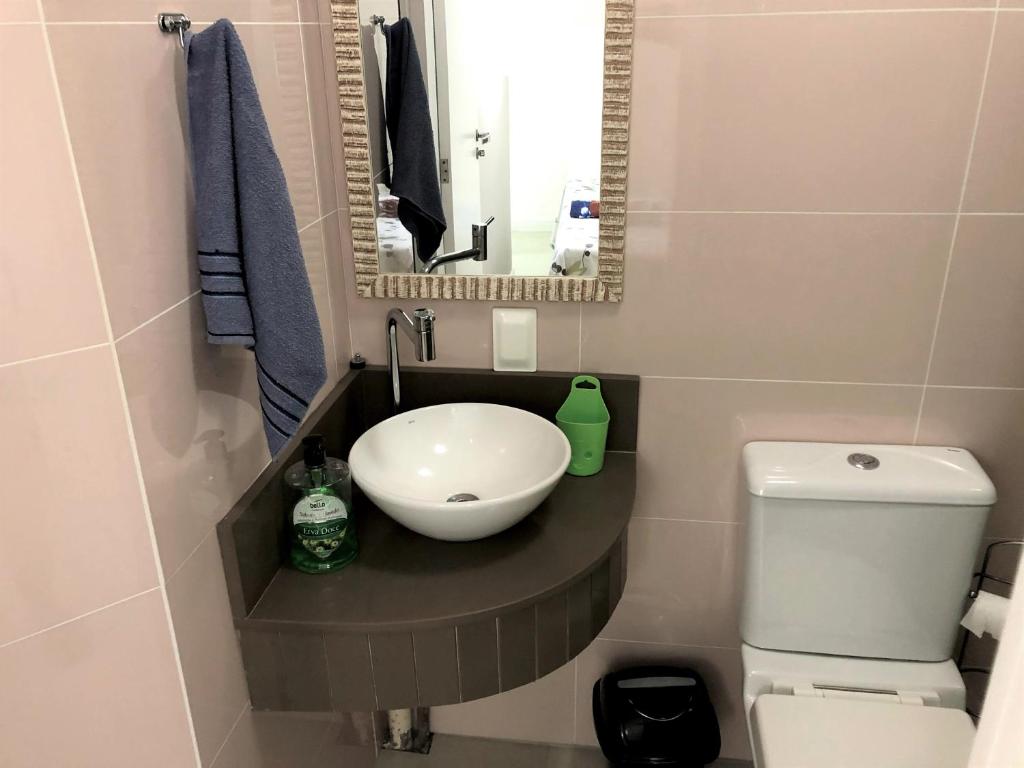  Cobertura completa com mesa de Sinuca e Jacuzzi