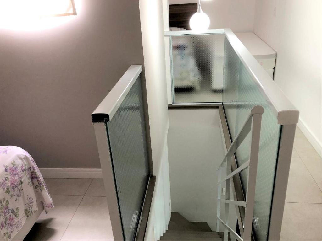  Cobertura completa com mesa de Sinuca e Jacuzzi