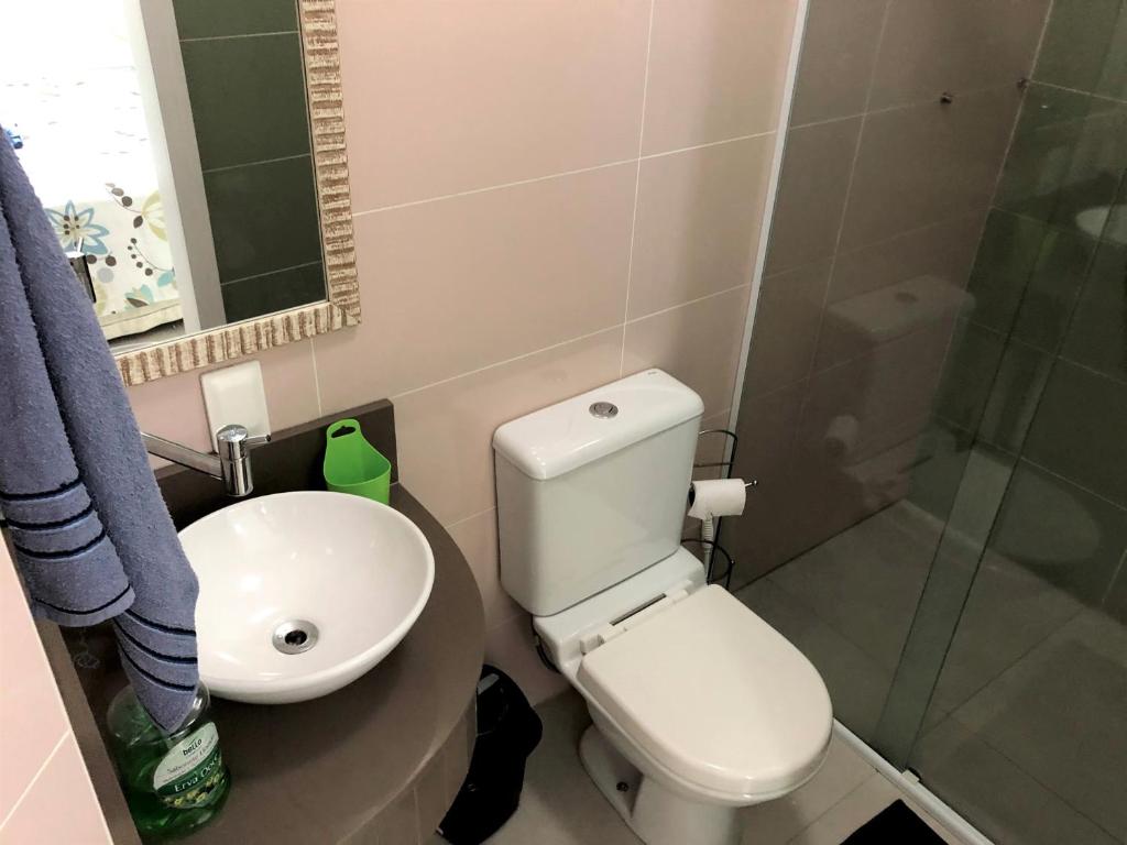  Cobertura completa com mesa de Sinuca e Jacuzzi
