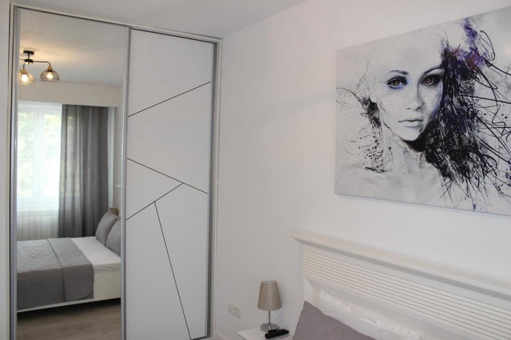 Luxury City Center Apartment – Romana - Resim 22