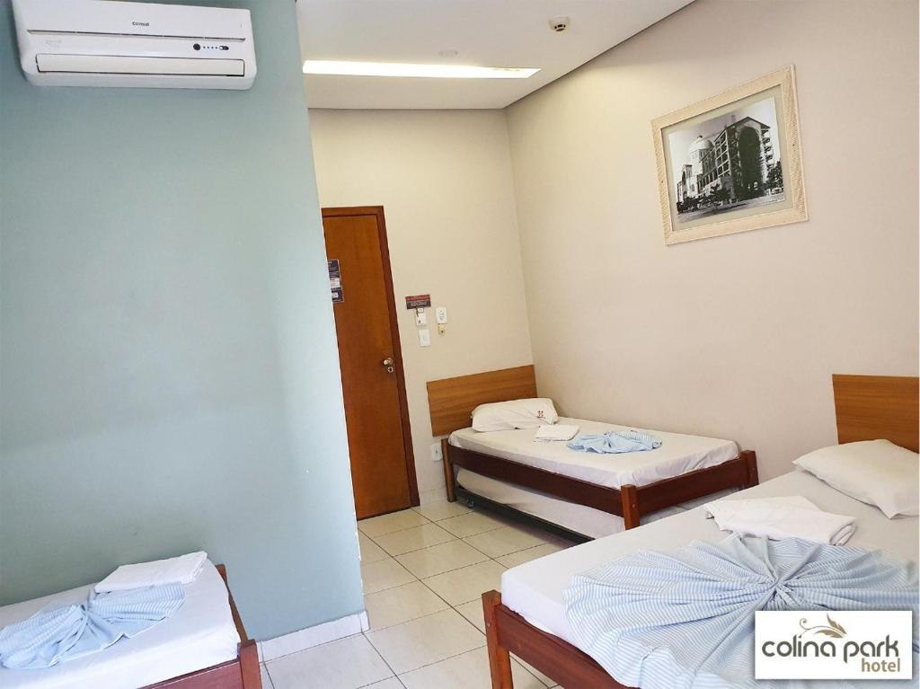  Colina Park Hotel