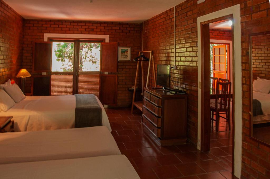  Hotel Bougainville
