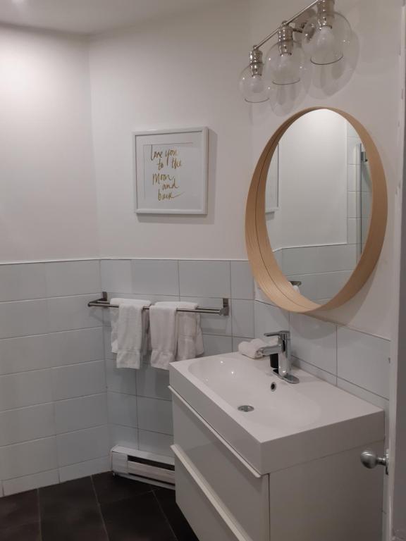 hotel & spa Carré Saint-Louis - Resim 11