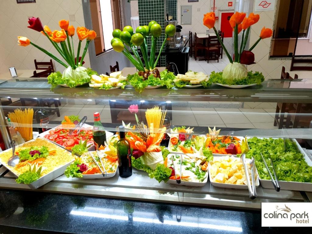  Colina Park Hotel