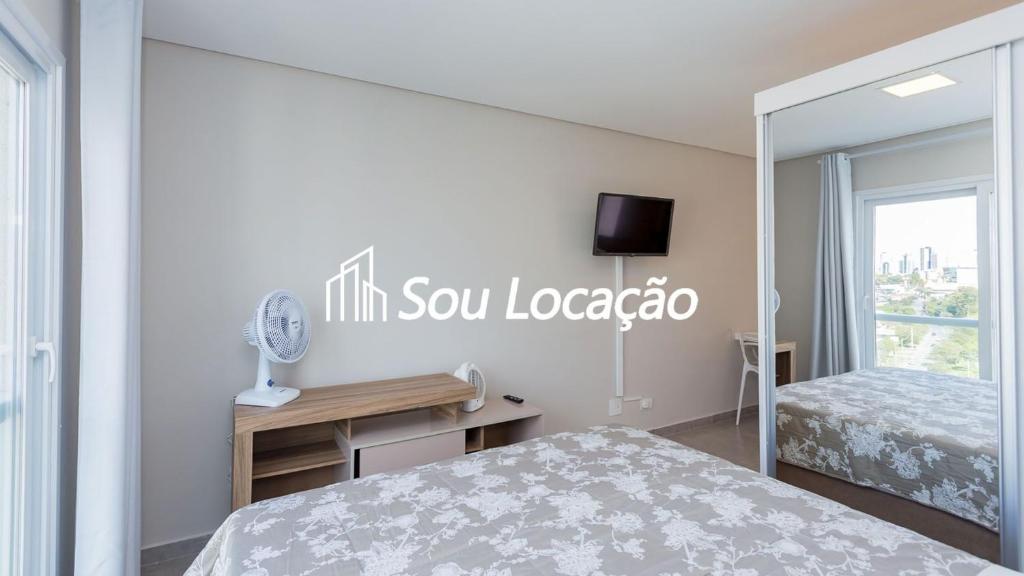  Estúdio totalmente mobiliado ensolarado e com bonita vista da cidade com destaque para o Jardim Botânico