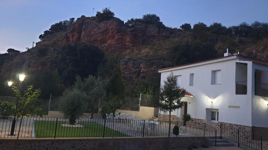 Budova, v ktorej sa dovolenkový dom nachádza