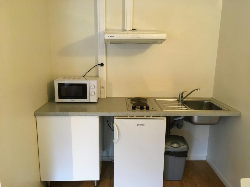 Hôtel Pierre Blanche - One-Bedroom Accessible Apartment