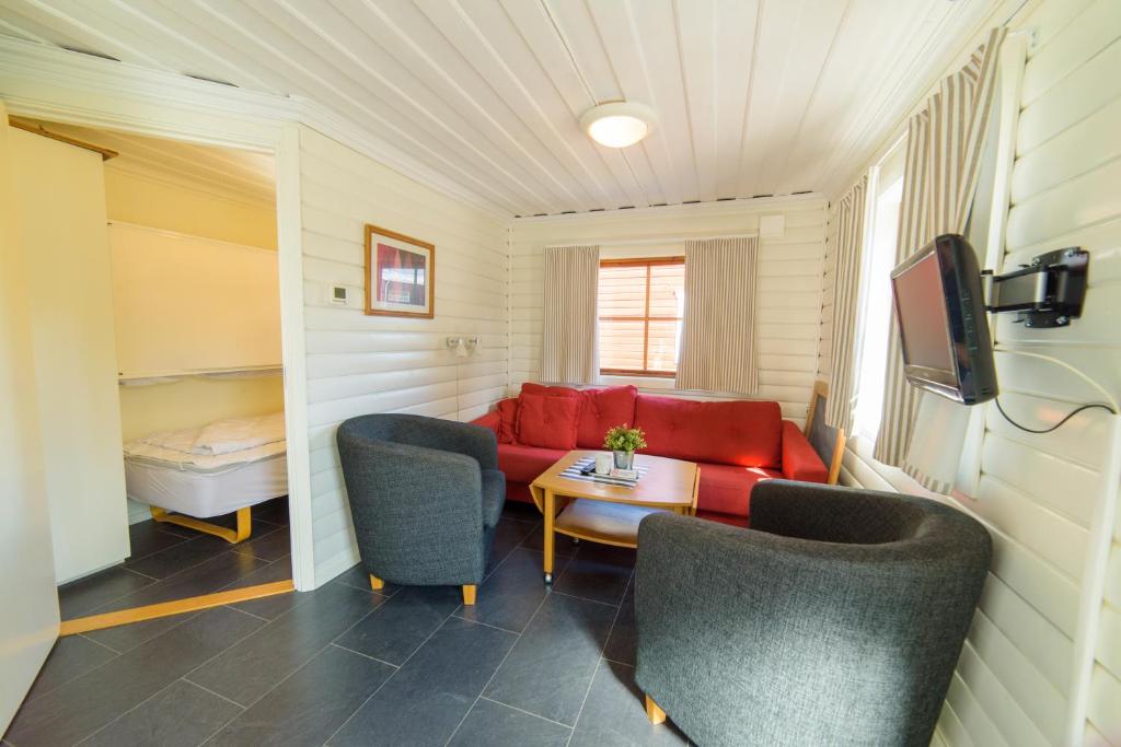 Skellefteå Camping - One-Bedroom Cottage