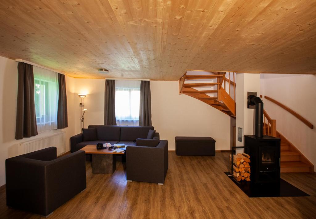 Ruang duduk di Chalet-Resort Montafon