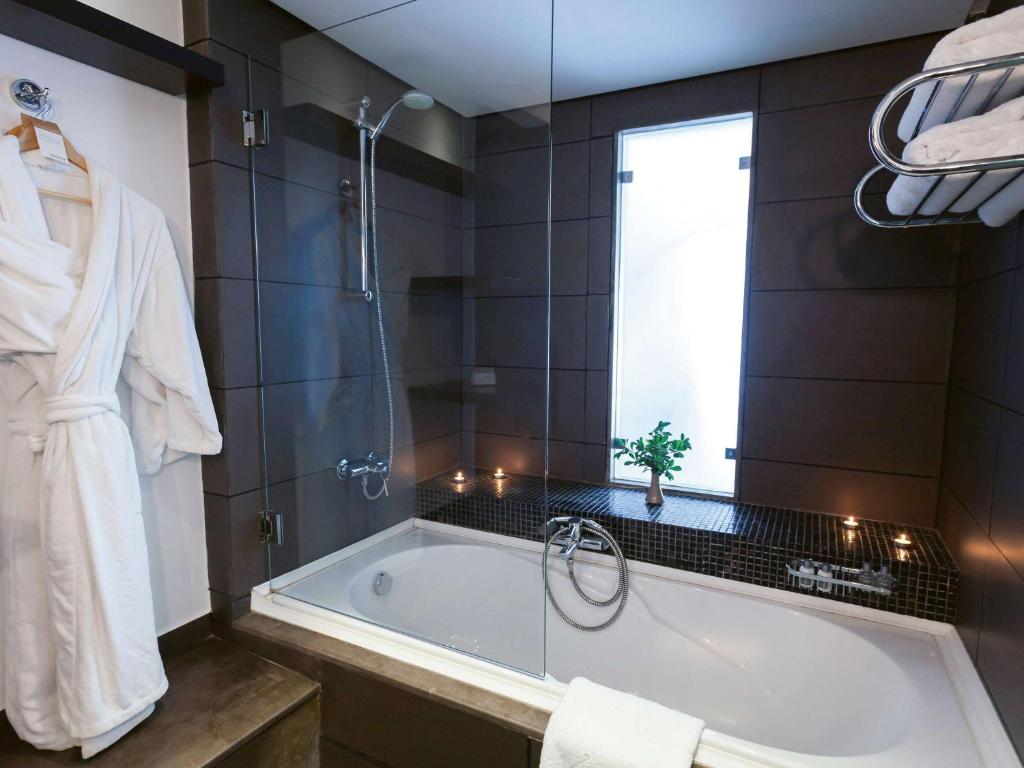 Koupelna v ubytování Mövenpick Hotel Gammarth Tunis