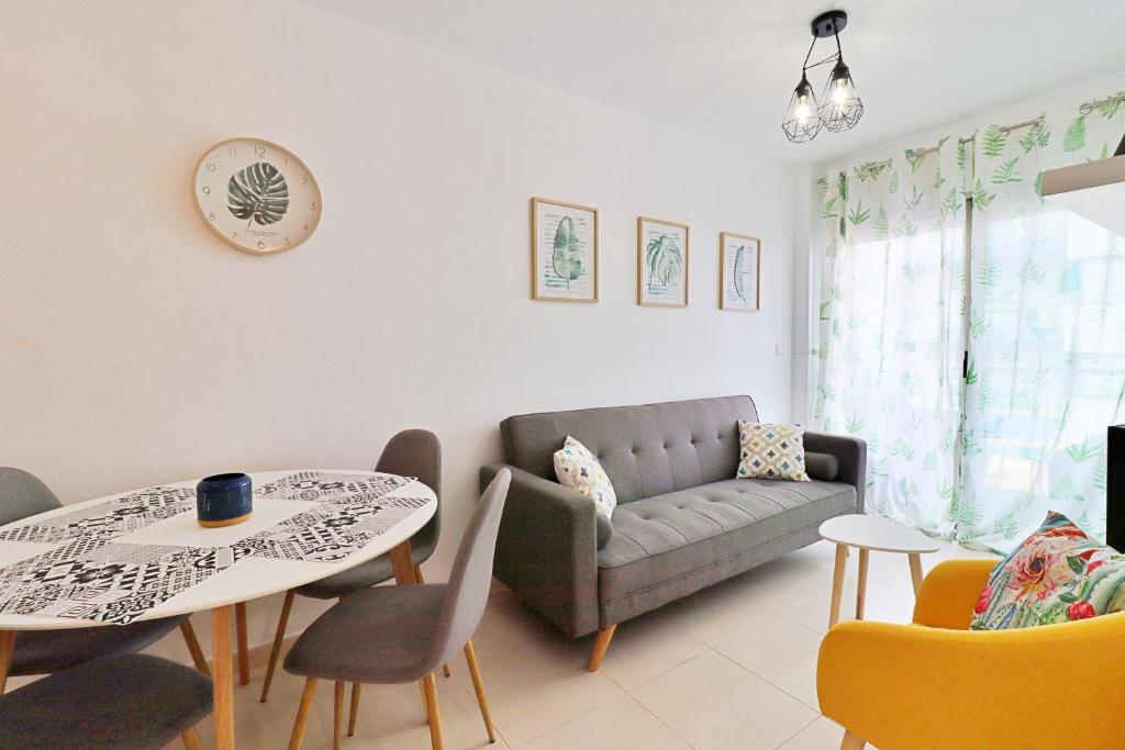 Posedenie v ubytovaní Apartment Los Locos Beach