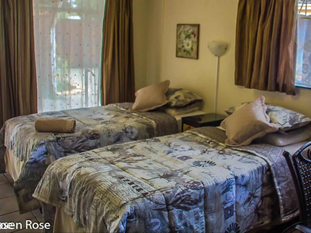 21Benade - Family Room