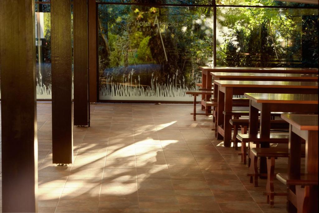 Restaurace v ubytování Atalaia