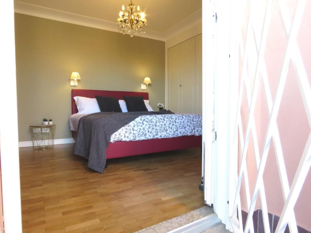 Posteľ alebo postele v izbe v ubytovaní Montegrappa Apartment