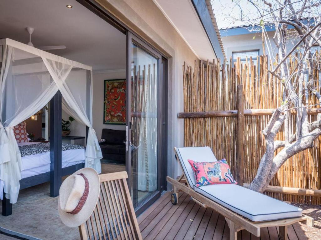 Safari Moon Luxury Bush Lodge - Executive Suite