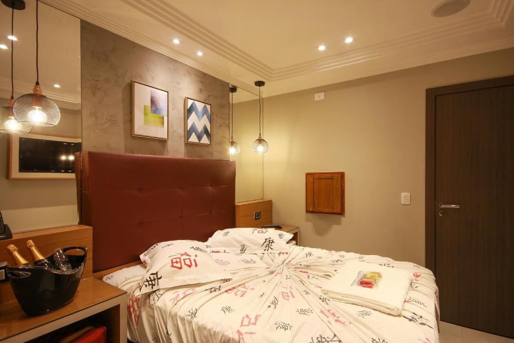  Glória Plaza Hotel (Adults Only)