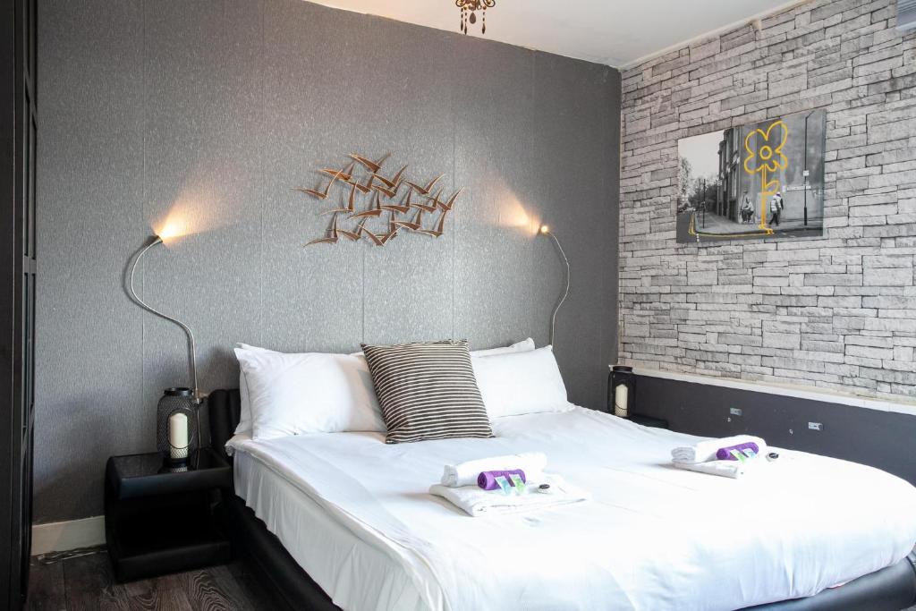 Spacious Apartment in Heart of Manchester City Centre with Panoramic Views