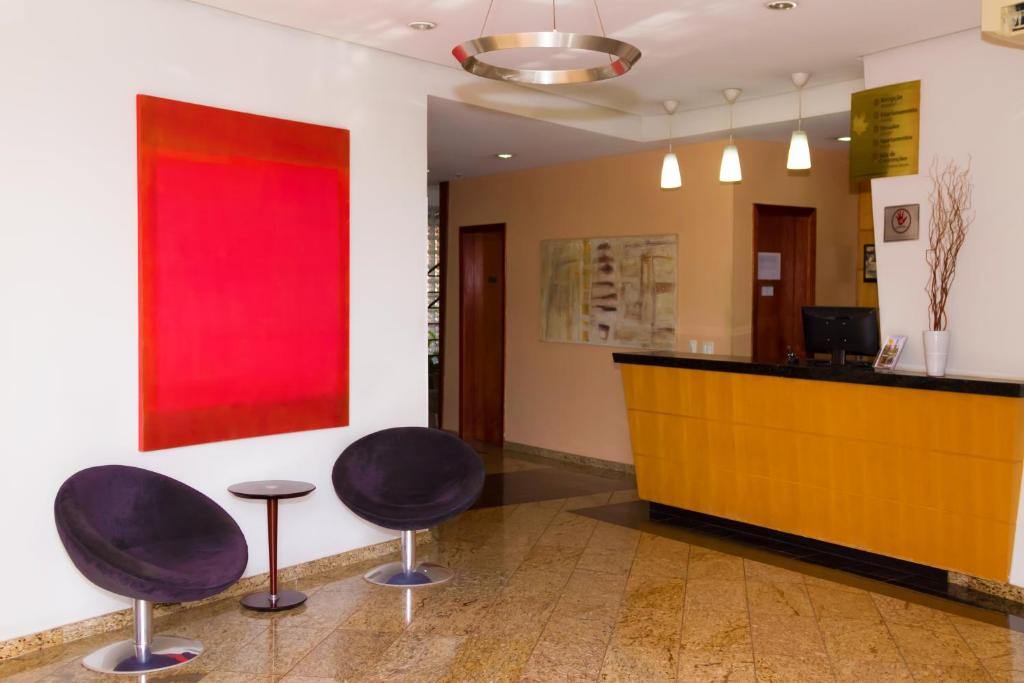  Hotel Canada