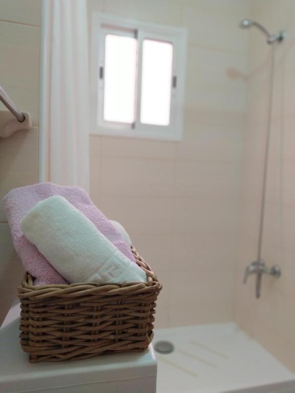 A bathroom at apartamentos la villa 2