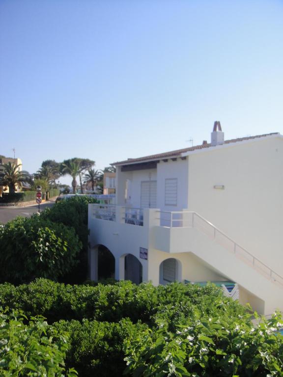 Apartamentos Rayma I-II-III, Cala Blanca – Precios 2023 ...