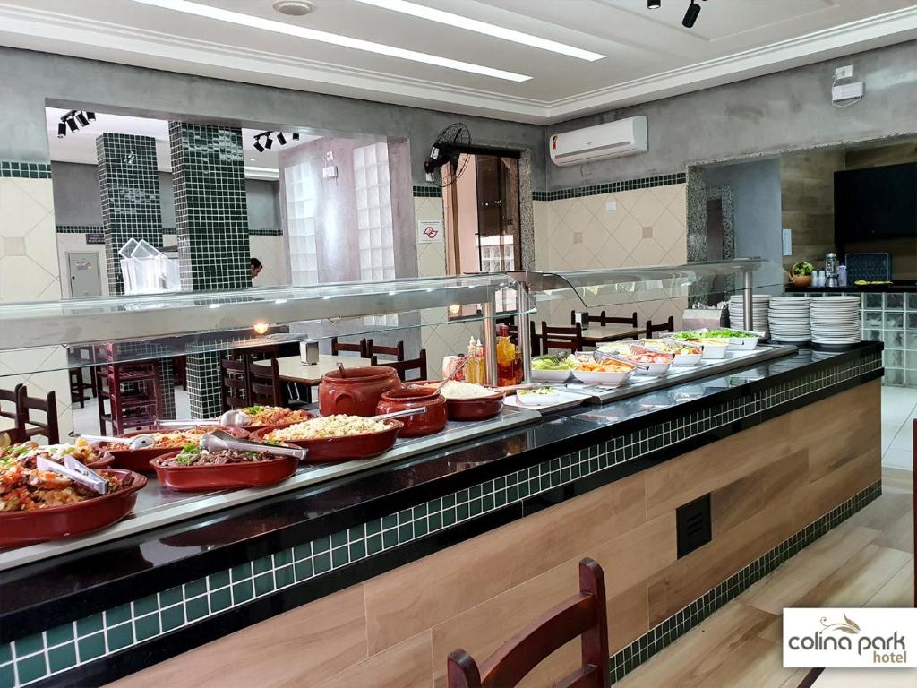  Colina Park Hotel