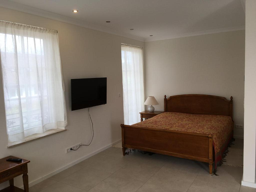 Großzügiges Appartement -ruhig und doch zentral - One-Bedroom Apartment