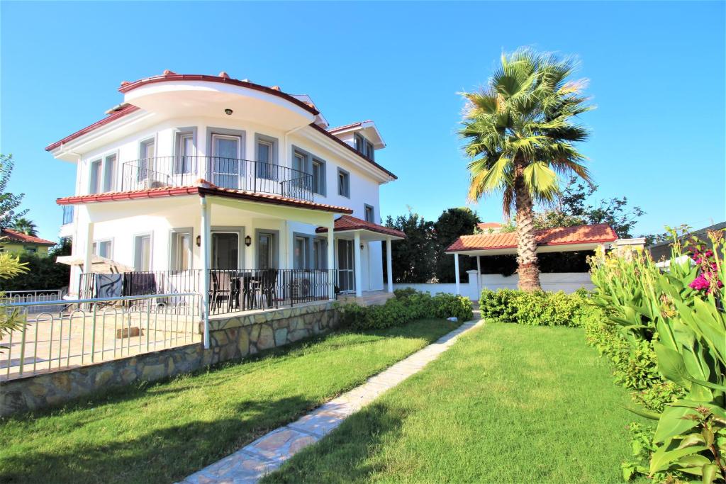 Zahrada ubytování Dalyan Villa Pervin