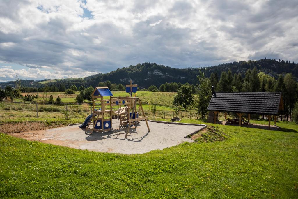 Príroda v okolí horskej chaty