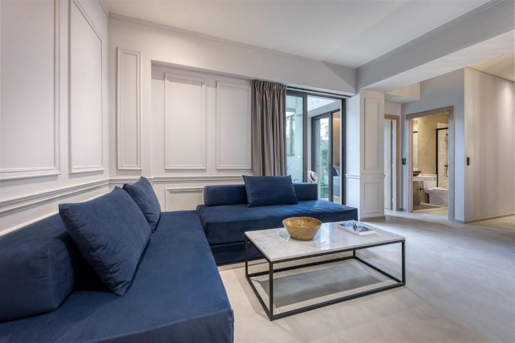 Muse Urban Suites - Deluxe Junior Suite