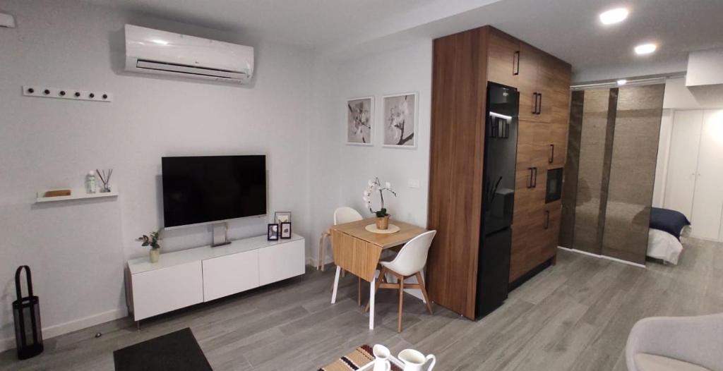 GRUPO LIMCOTEl PERLA 2