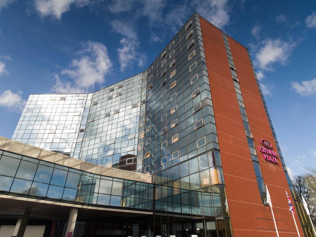 Crowne Plaza Harrogate by IHG - Resim 3