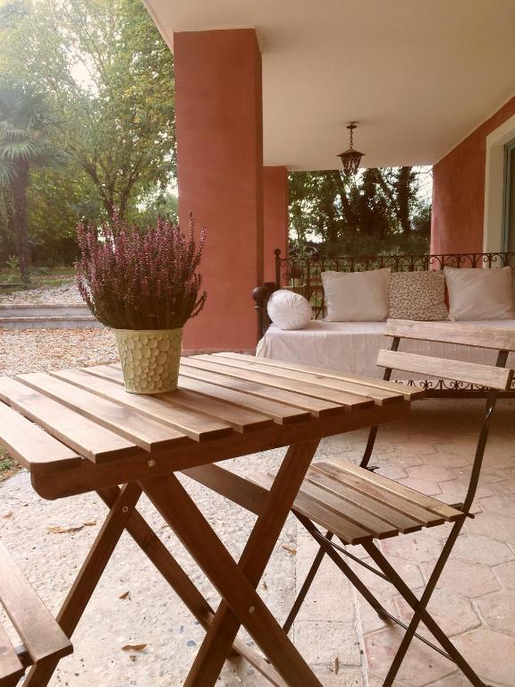 Fotografie z fotogalerie ubytování Monfrà - Ospitalità Rurale, Vigneti e Cantina v destinaci Vignale