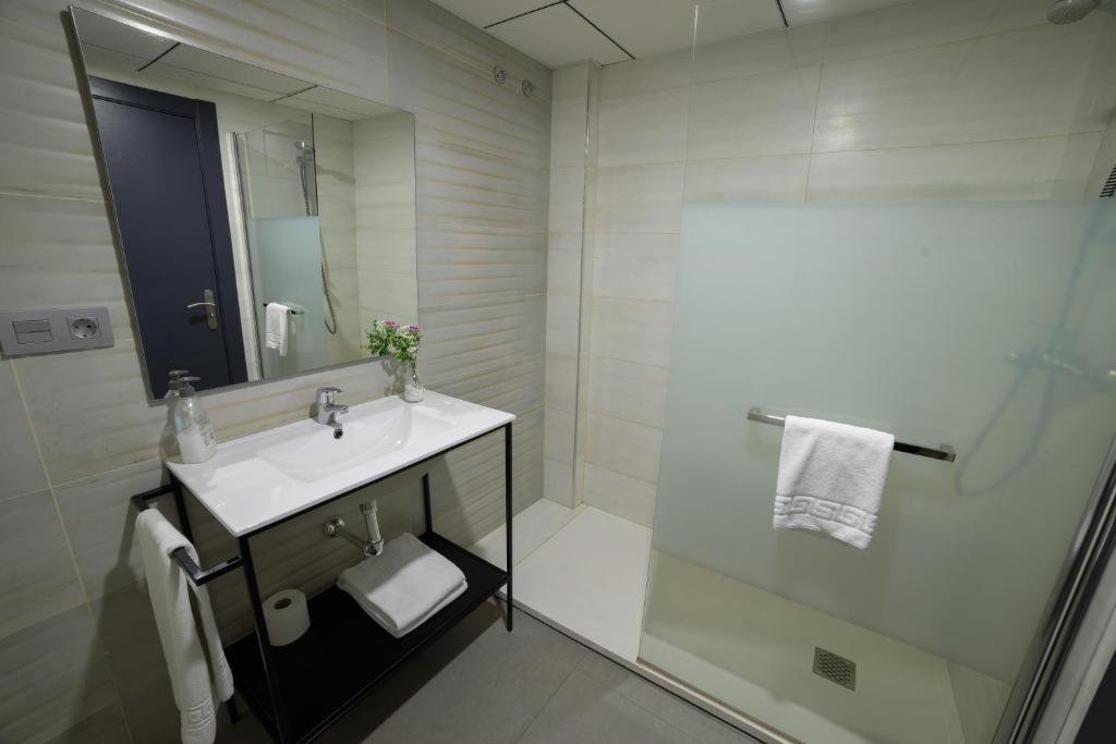 Apartamentos Santa Clara - 3