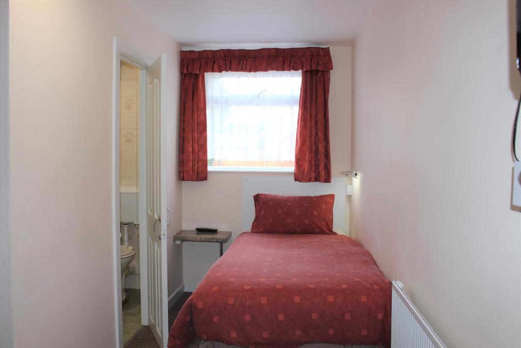 The Rollason Hotel - Quarto Individual Com Banheiro Privativo
